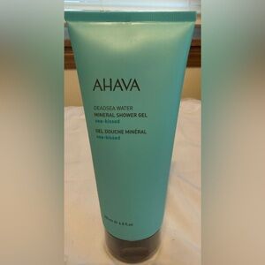 AHAVA Mineral Shower Gel - Blue and Black